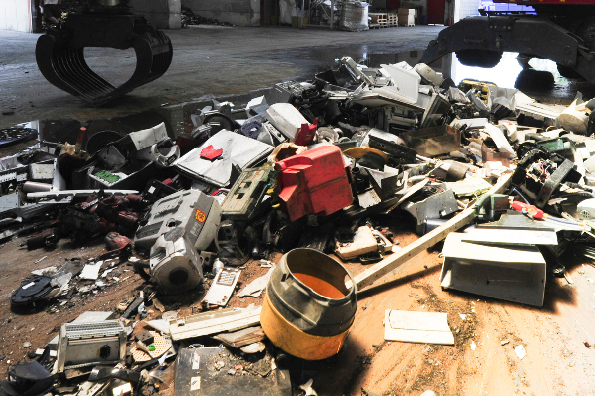 What are Refurbished Electronics Buying Refurbished Electronics